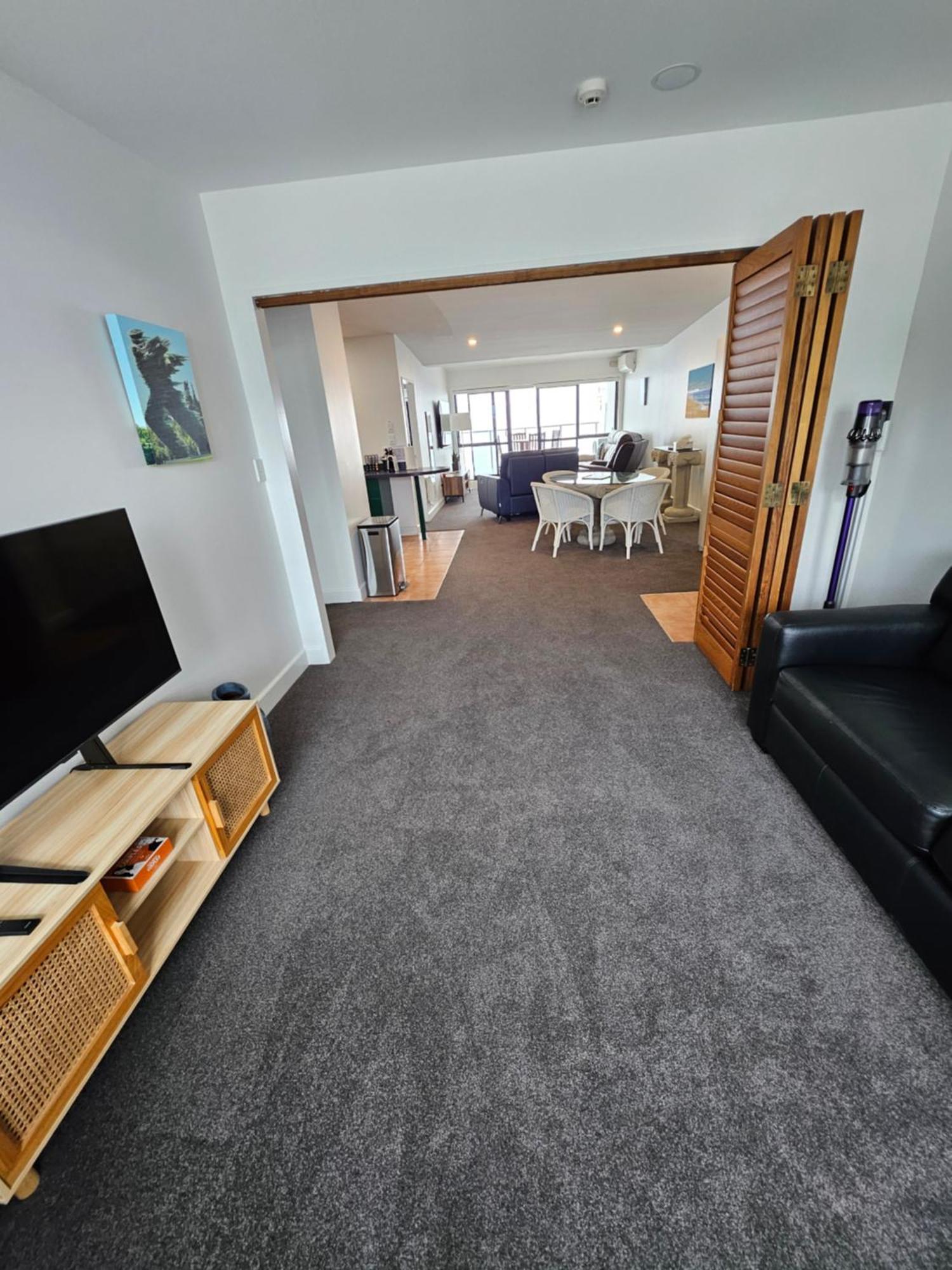 Luxury Beach Escape - 6 Adams Ave Mt Maunganui Mount Maunganui Exteriör bild